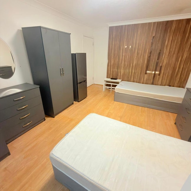 ✨🛏️ Double Room to Let in South Bermondsey  Main Photo