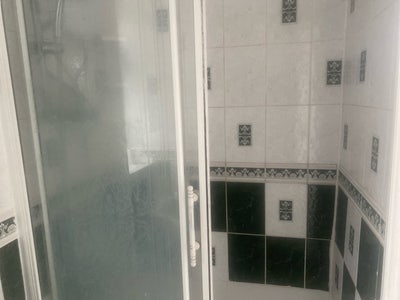 1 bedroom ground floor flat Main Photo