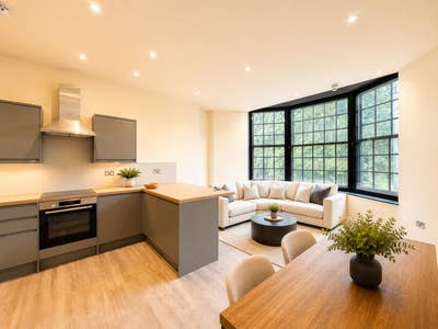 Brand - New 2 bedroom flat in South Ealing W5 Main Photo