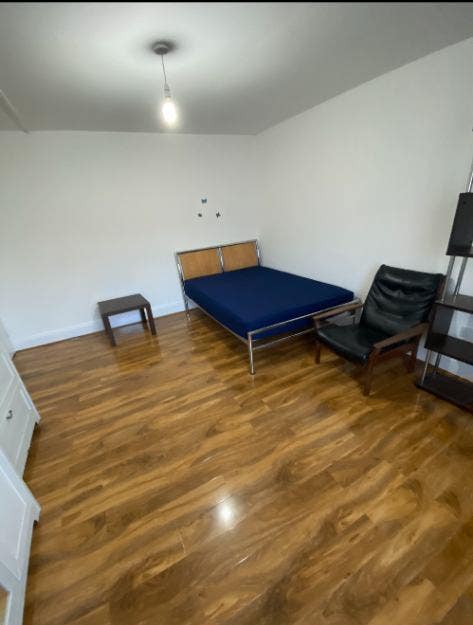 🏡✨ Spacious Master Room Available – &pound;800 Pcm |E17 Main Photo