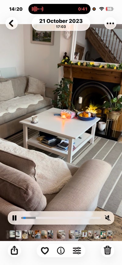 Large Sunny Room in Shared Creative Flat Main Photo