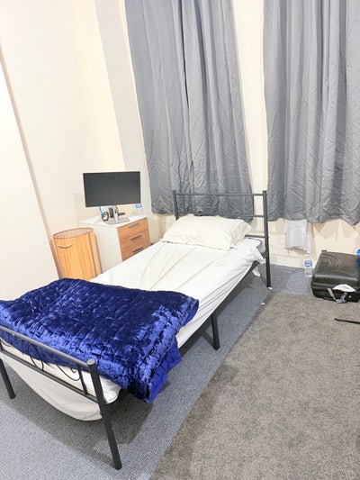 Shared Room Main Photo