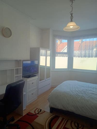 Big double room.  Main Photo