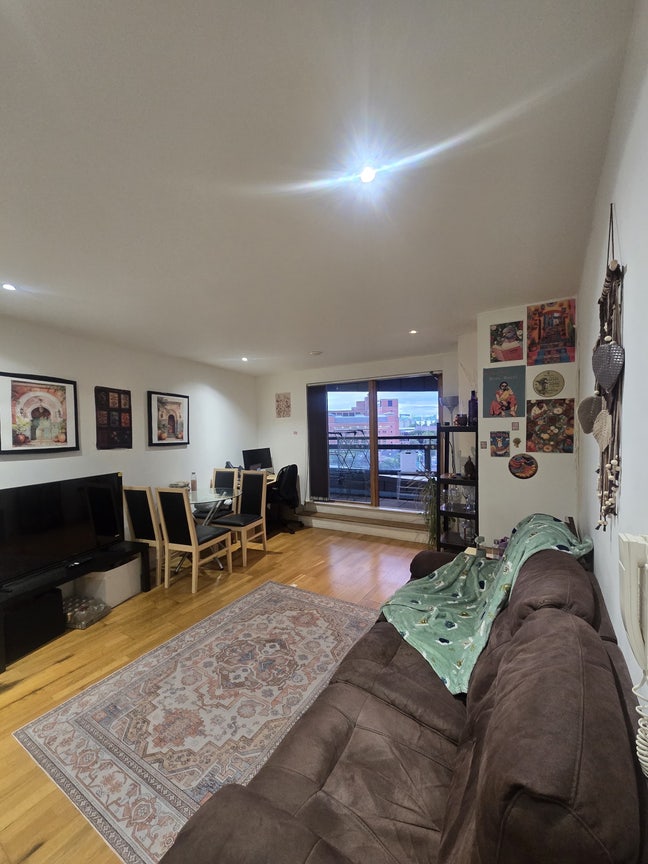 Flatmate needed Main Photo