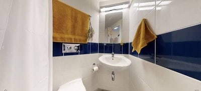 Silver En-suite · Will Wyatt Court Main Photo