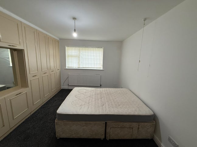 Double room to let Main Photo