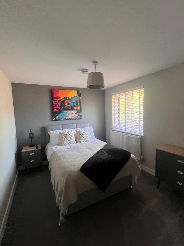 Newly Refurbished Luxury Double Rooms | Bills Incl Main Photo