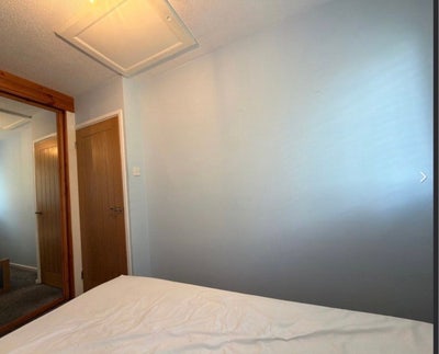 Double bedroom available in witney Main Photo