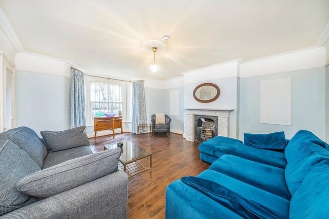 3 bed Prime Fulham Main Photo