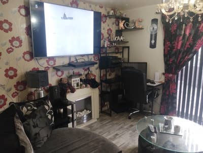 Double room available in shared house  Main Photo
