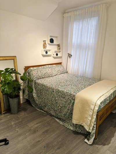 Cozy Double Room in Childs Hill Main Photo