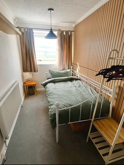 Lovely peaceful single room available  Main Photo