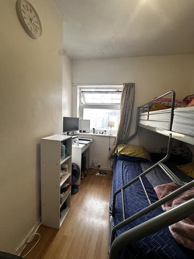 A single & A Double room for rent Main Photo