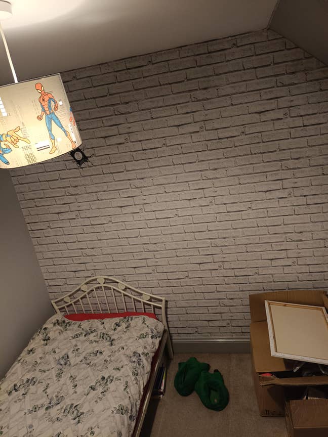 Single Room to Rent in a 4-Bedroom House Main Photo