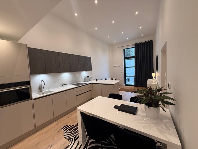 A truly stunning apartment! A Rare opportunity!  Main Photo
