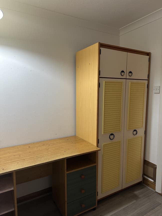 Spacious Double Bedroom Available for Rent Main Photo