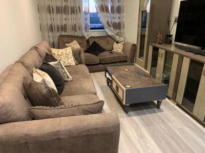 LUXURY  Double Ensuite Room Available Main Photo