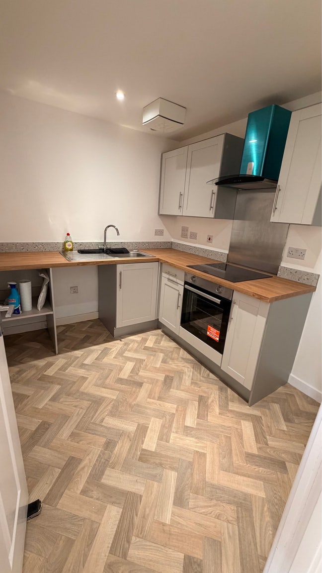 2 Bedroom Flat in Bonnyrigg Main Photo