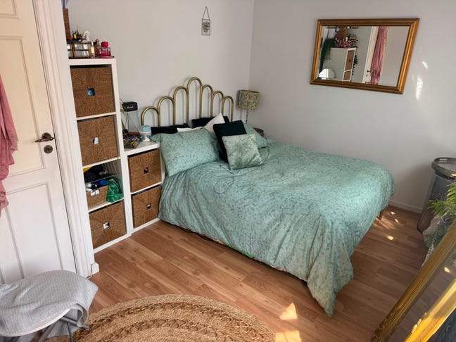 Double room in Chiswick Main Photo