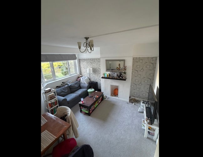 Double room in flat Main Photo