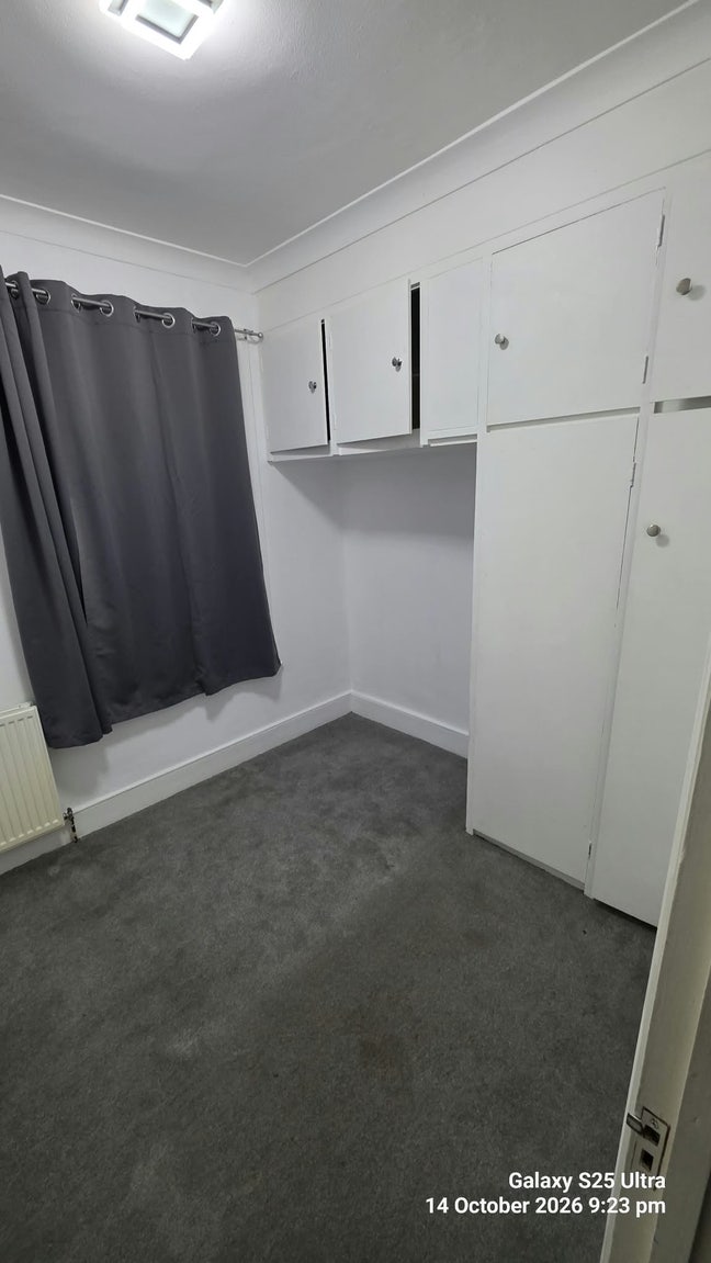 Room available Main Photo