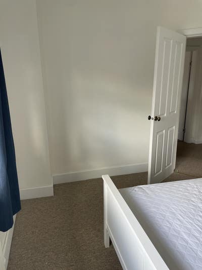 Double Furnished Room in Coney Hill Main Photo