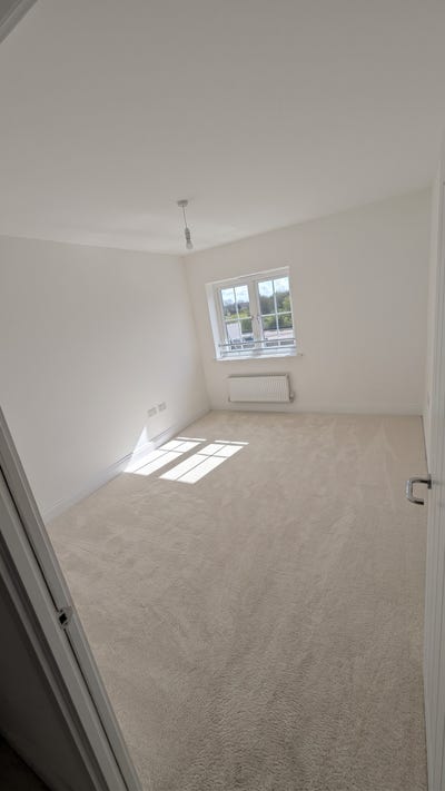 New room to rent in a new 1 person household Main Photo