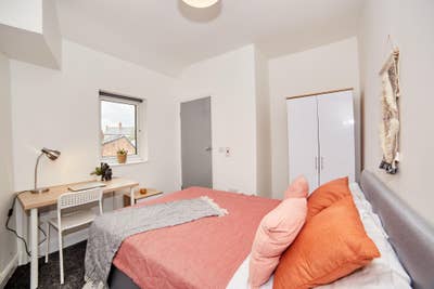 Awesome House Share - Best House Mates Main Photo