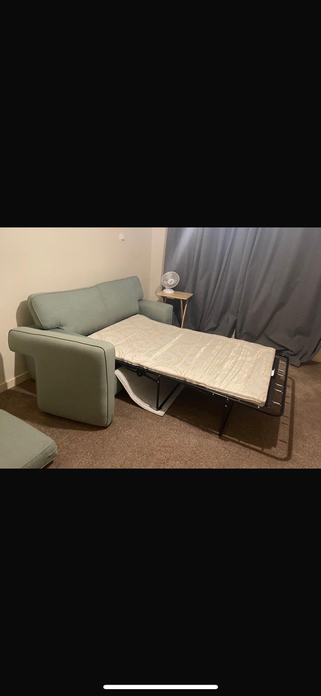  Room/Flat Sharing Available Glasgow G14 0TJ Main Photo