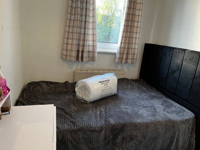 1 Bedroom To Let Main Photo