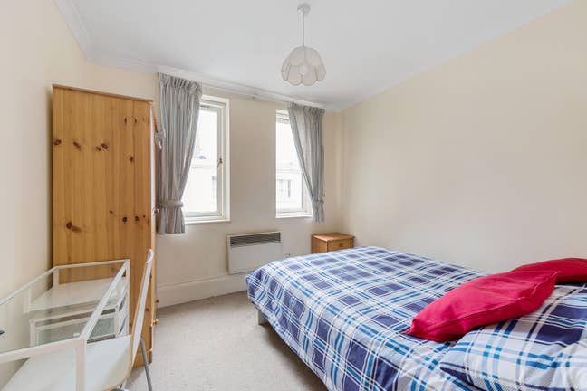 Room in Bayswater Main Photo