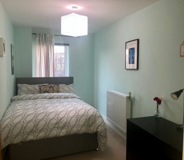 Peaceful Greenwich Double Room | Private Bathroom Main Photo
