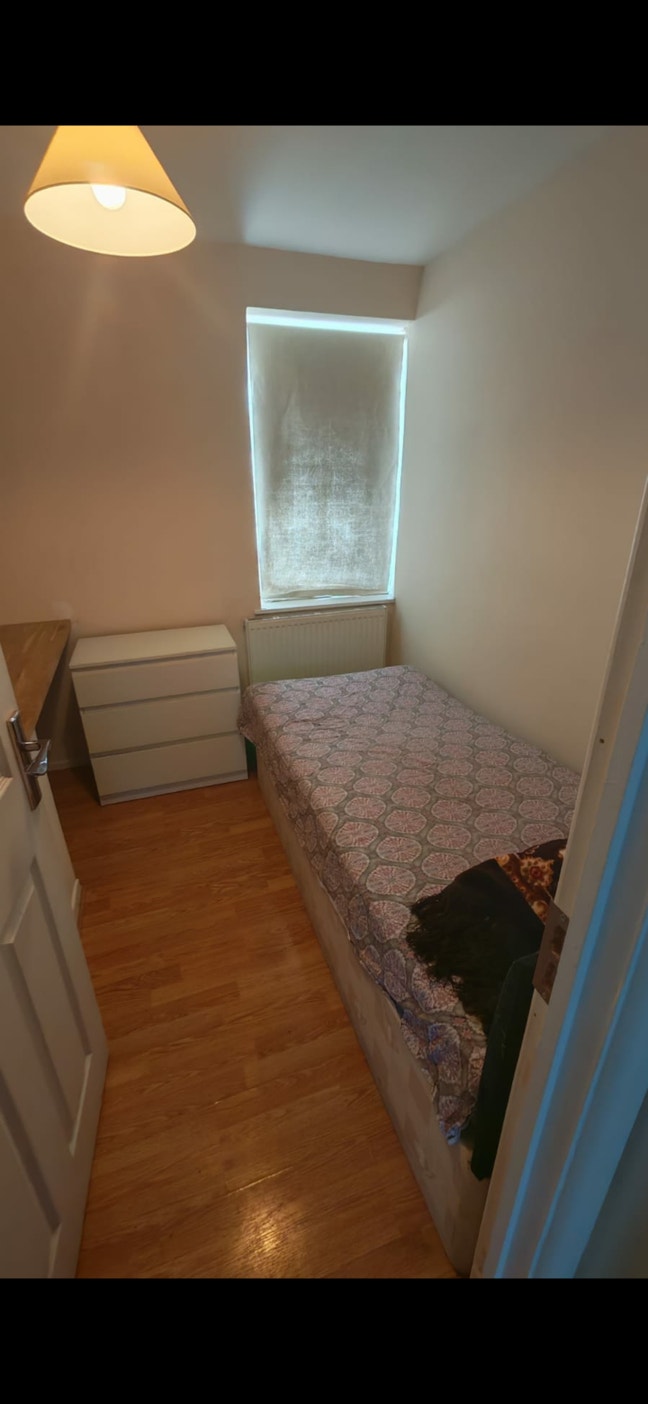 Cosy single room close to Cribbs Causeway Main Photo