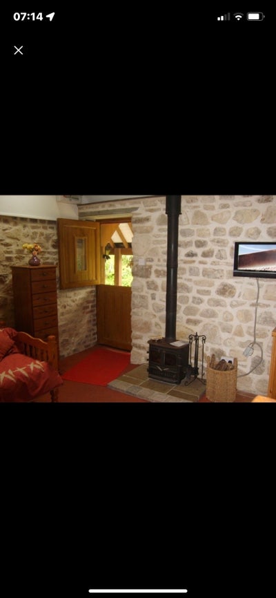 Compact Barn conversion in quiet location Main Photo
