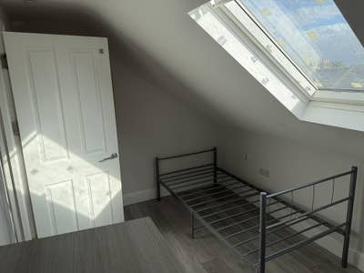 1 bed flat - all bills - culture +  East LDN Main Photo