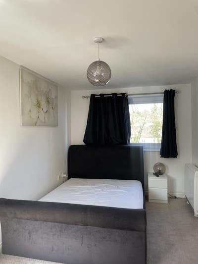 2 bedroom flat  Main Photo