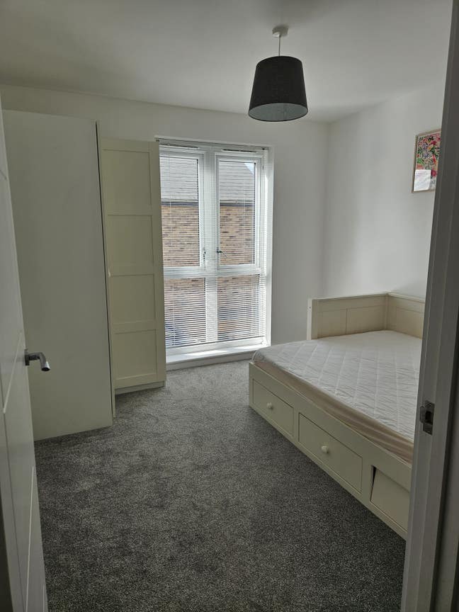 Double bedroom brand new Main Photo