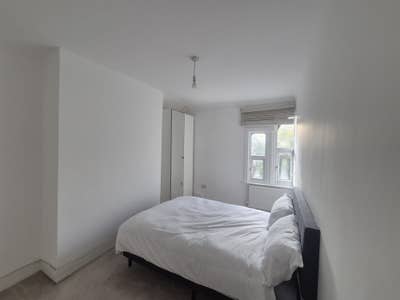 2 Furnished Double Rooms – Friern Barnet Main Photo