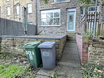 Milnsbridge - Studio  Main Photo