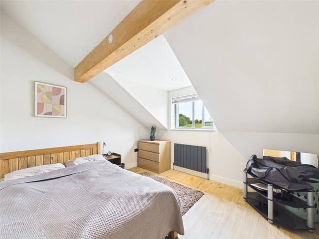 Double room in a detached village house Main Photo