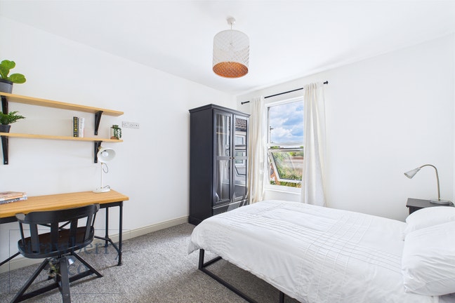 86BHR | Double Room | Ensuite | St George Main Photo