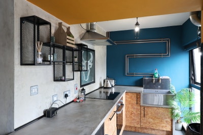 31A URBAN STAYS  Main Photo