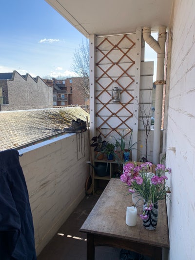 Room To Rent In W10 Main Photo