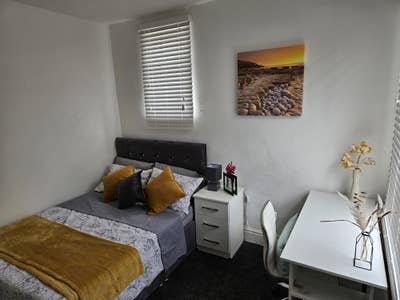 Double room, All bills included Redfield!!! Main Photo