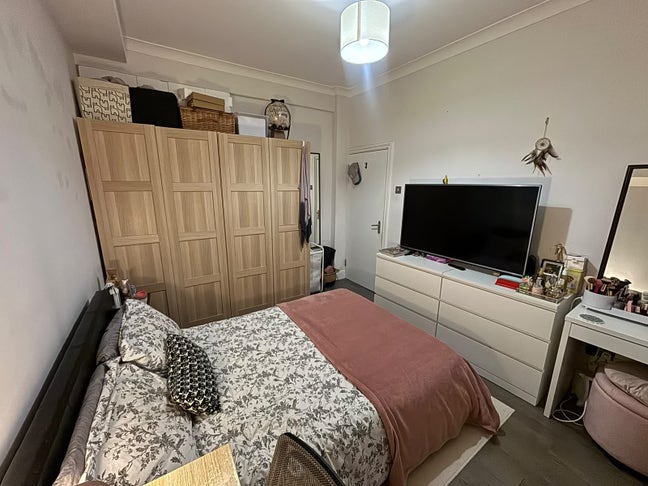 Double room in West Norwood Main Photo