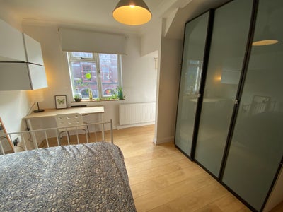 From 30.10! All Bills Included! Amazing Room! Main Photo