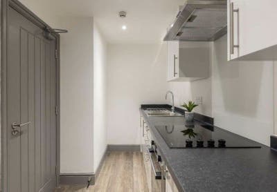 *Convenient 1-Bed Flatshare by Cannock Town Centre Main Photo