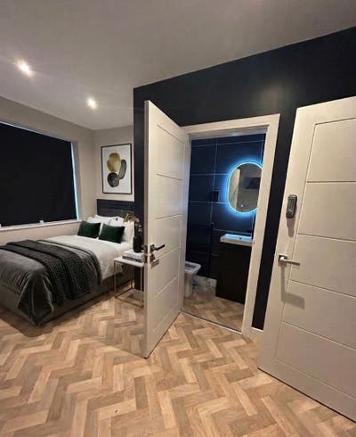 Secure Today for &pound;50 | Studio Room Main Photo