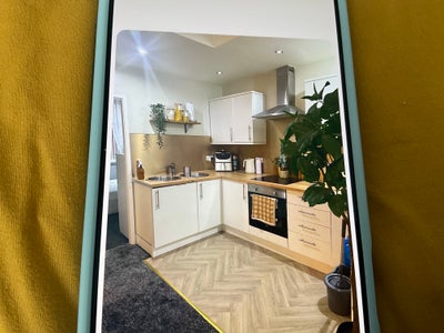 2 bed apartment  Main Photo