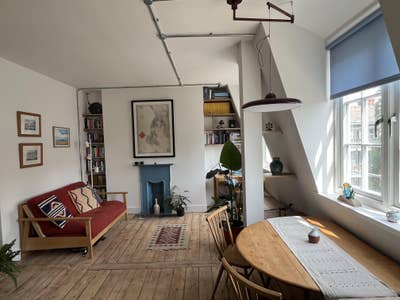 Bright one bed flat in Hackney Central Main Photo